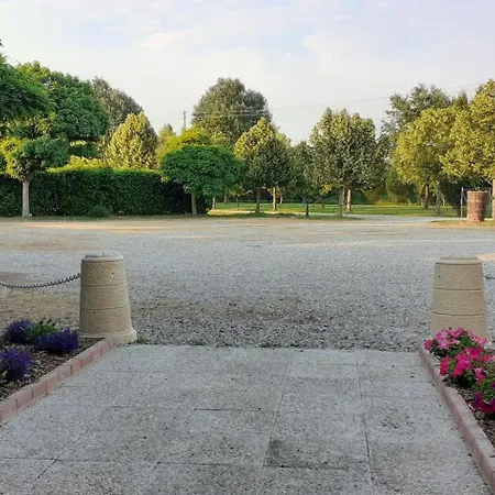 Feriegård Corte Roeli *